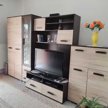Happy Home Apartman Gyenesdiás Екстериор снимка