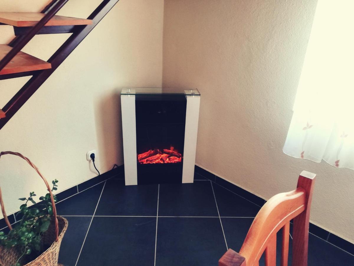Happy Home Apartman Gyenesdiás Екстериор снимка