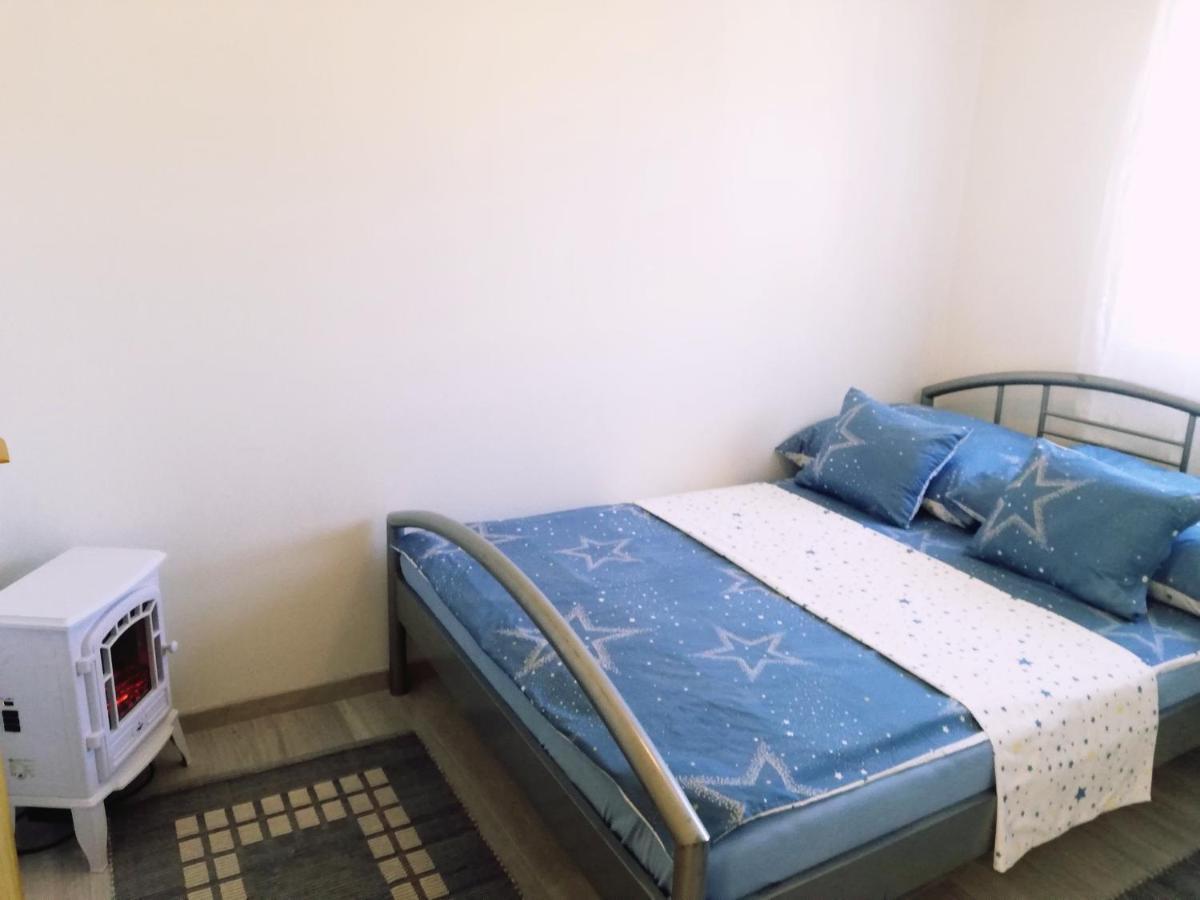 Happy Home Apartman Gyenesdiás Екстериор снимка