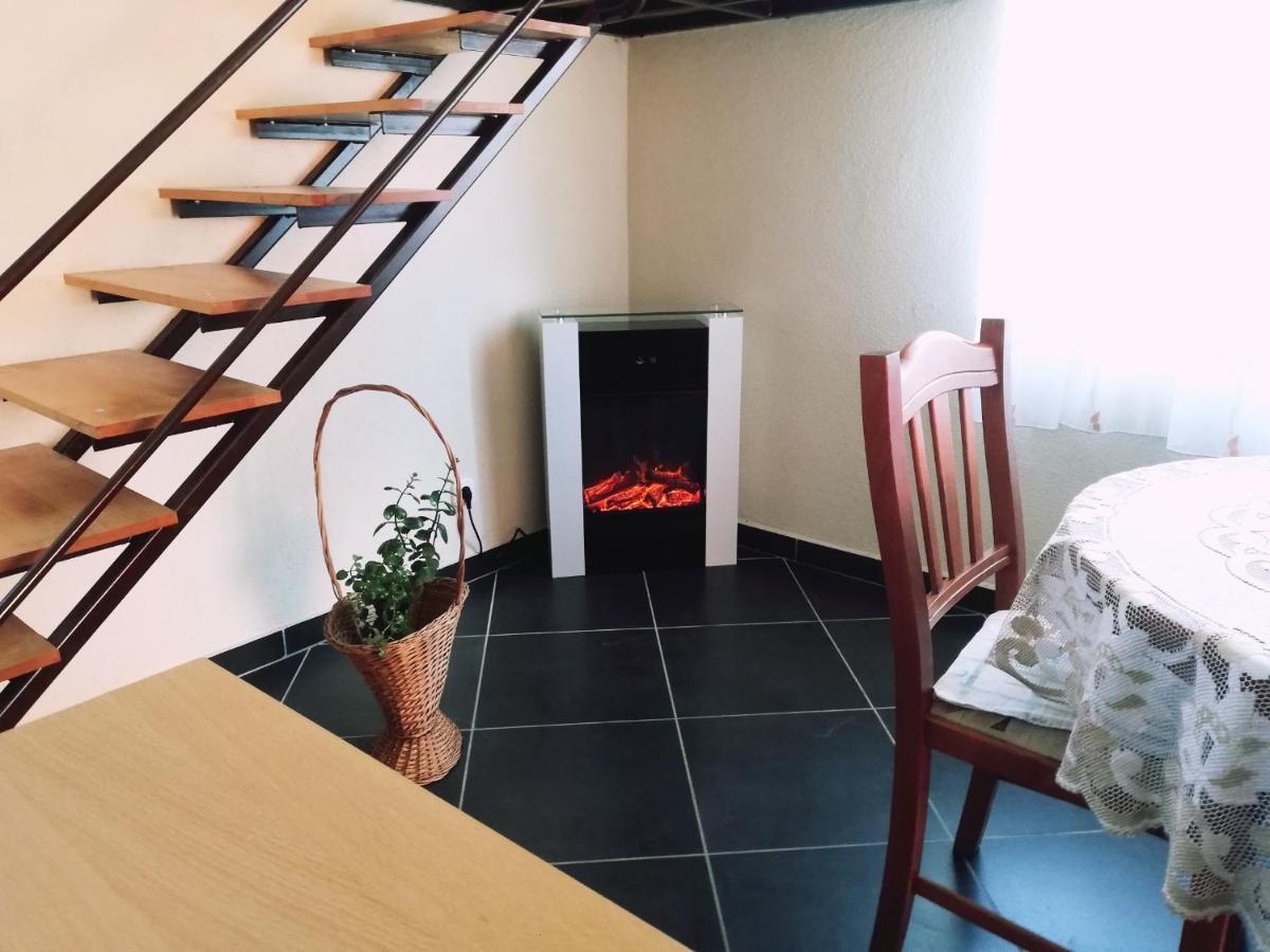 Happy Home Apartman Gyenesdiás Екстериор снимка