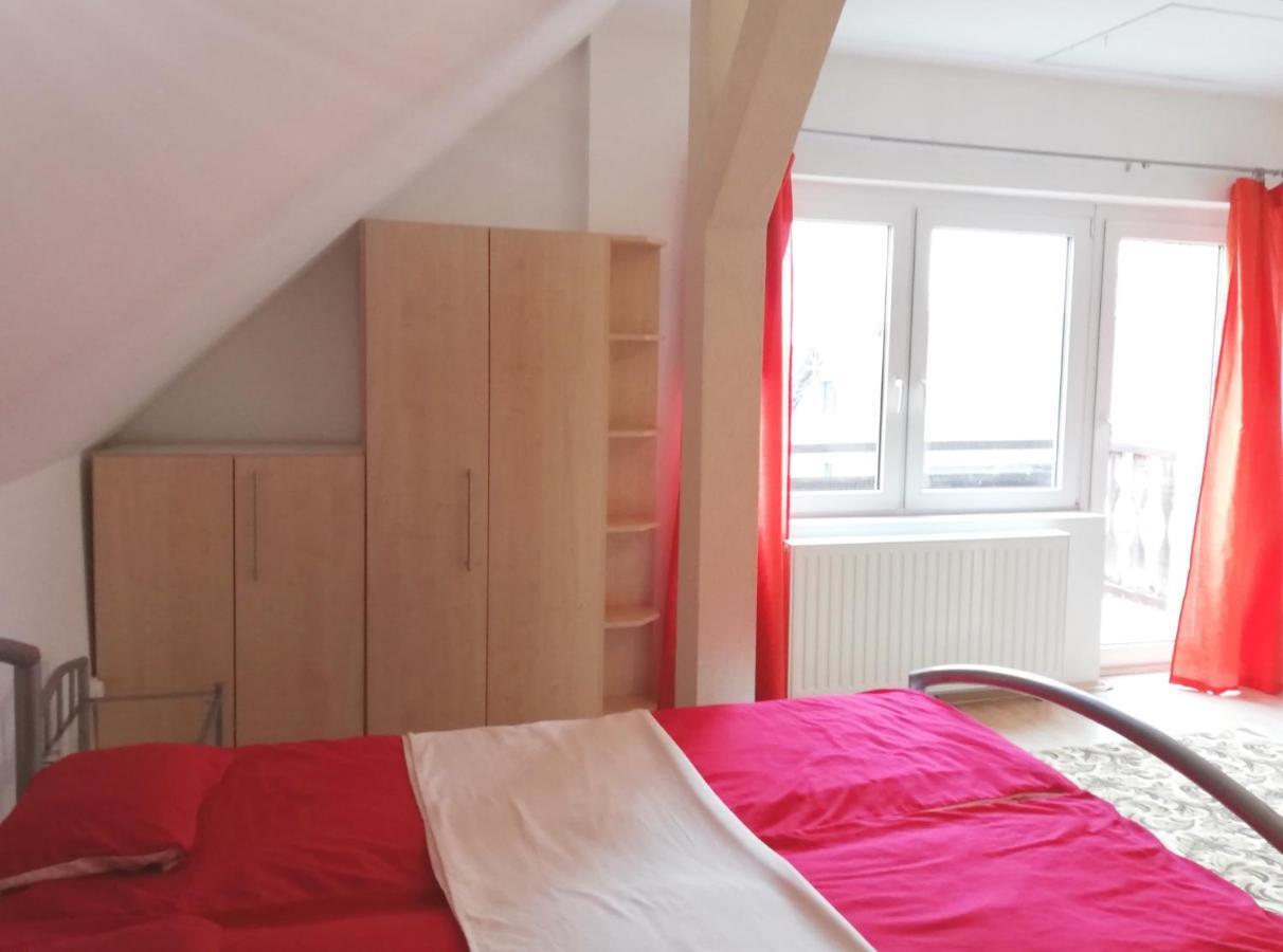 Happy Home Apartman Gyenesdiás Екстериор снимка